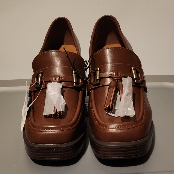 NWT a.n.a A New Approach Chunky Heels,  Size 5.5 - Picture 8 of 14